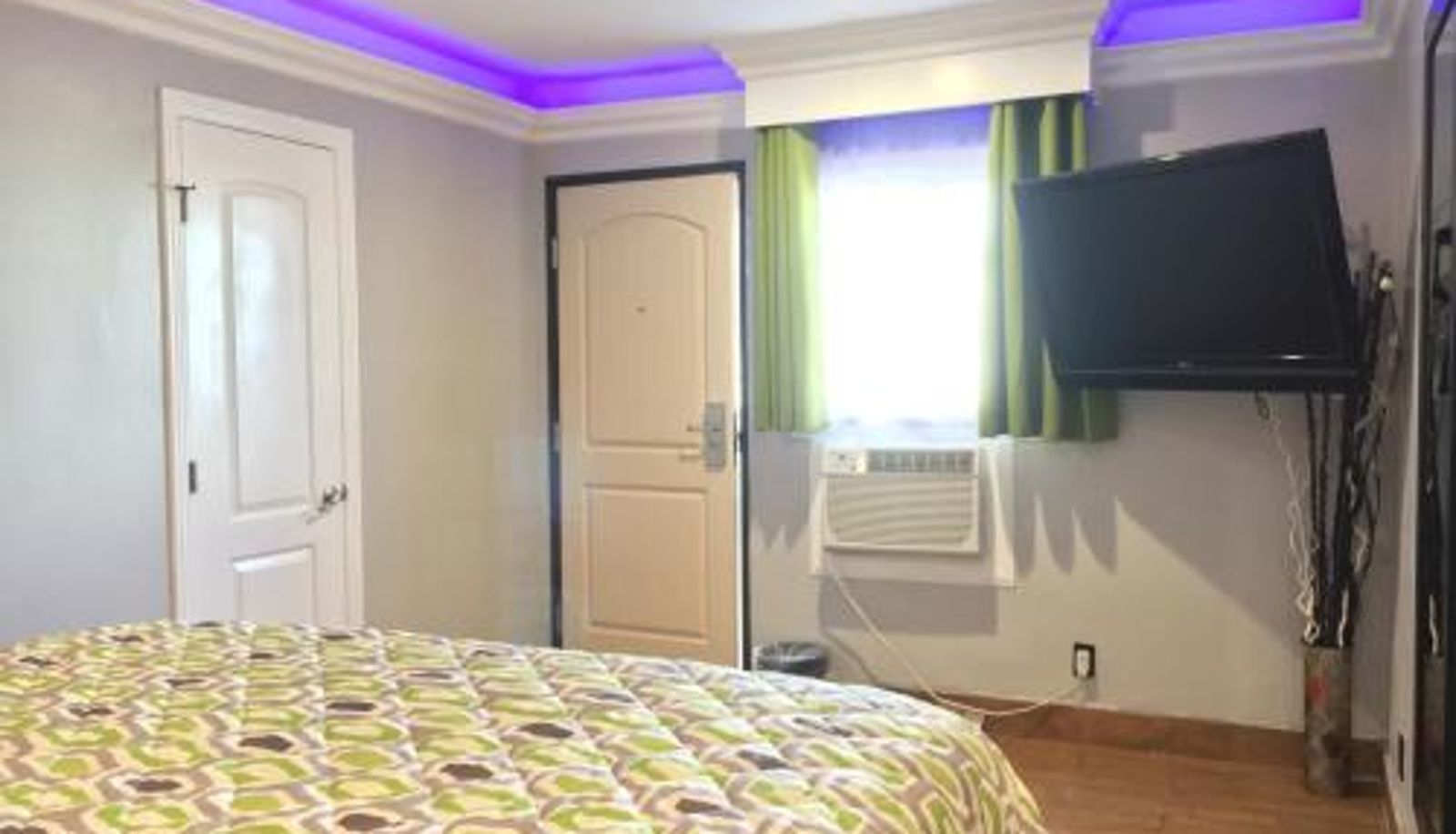 Habitación - Mid City Inn