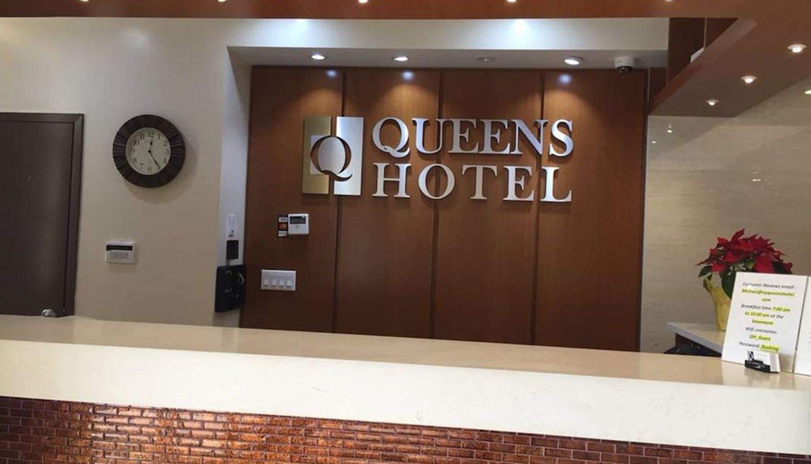 Reception - Queens Hotel