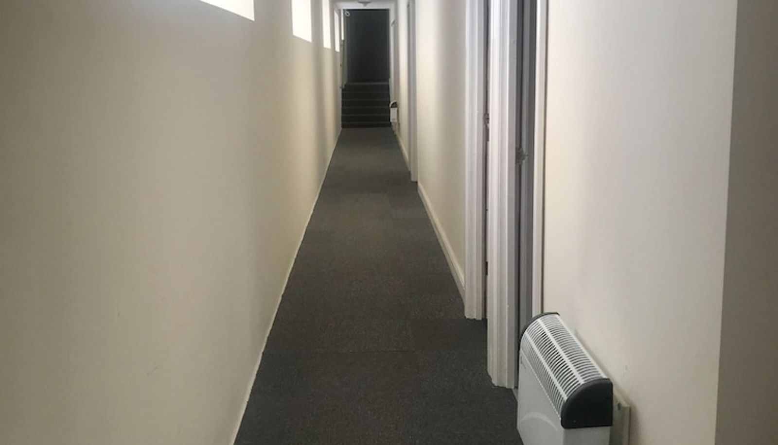 Hall - Eazzzy rooms Corby