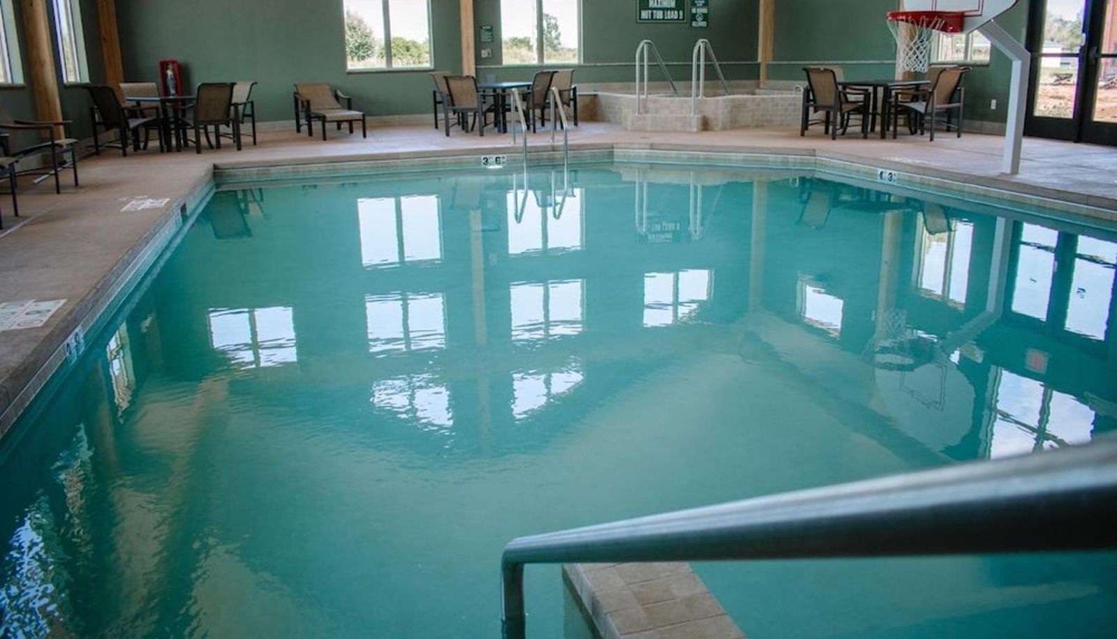 Pool - The Lodge at Mauston