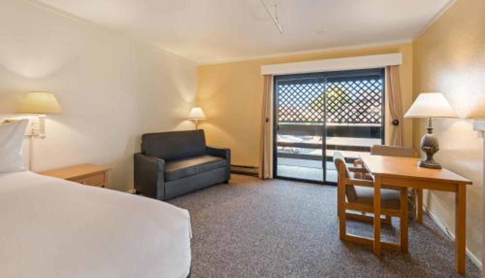 Zimmer - Harbor Lite Lodge