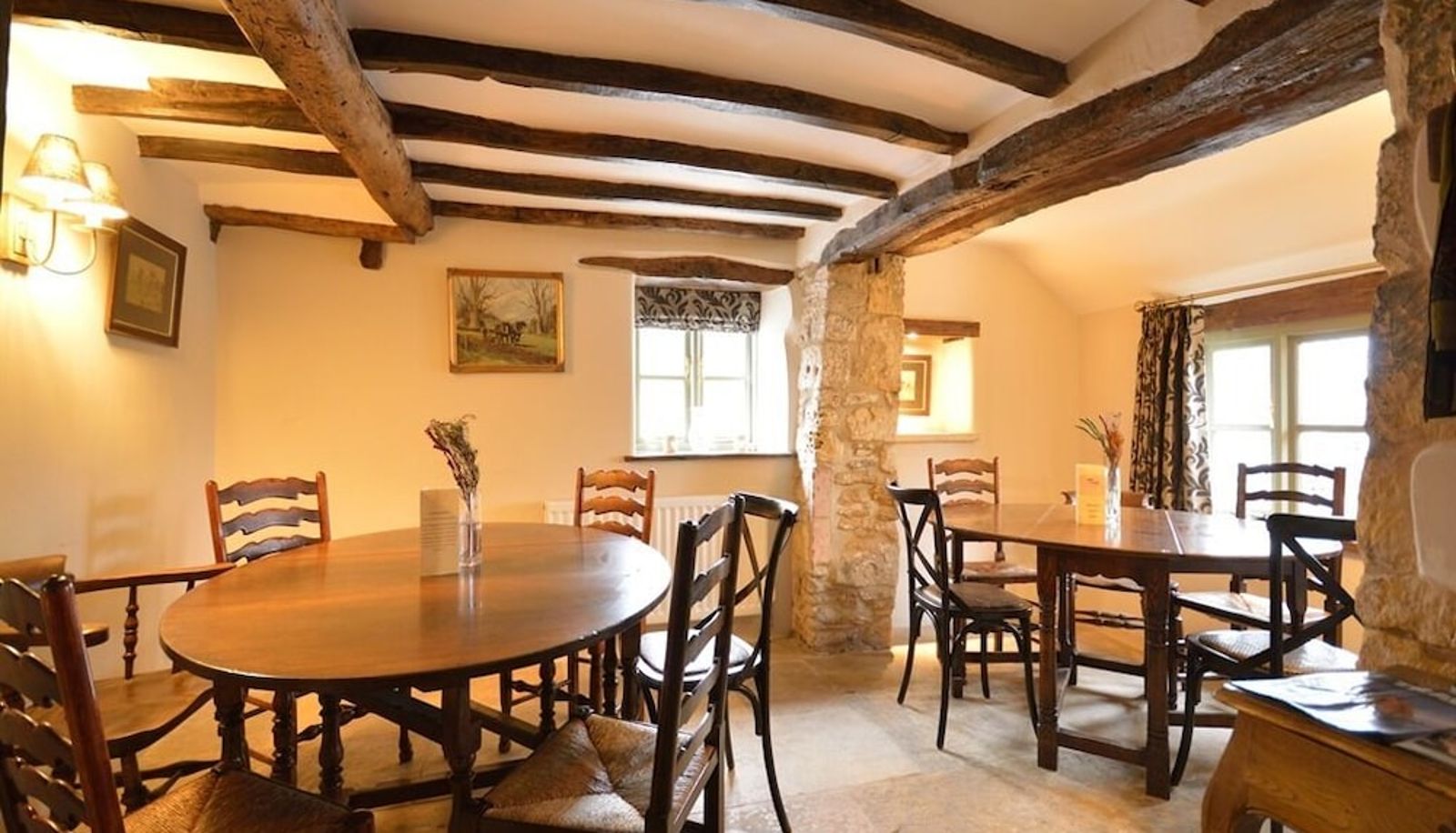Restaurant - The Plough Bed and Breakfast