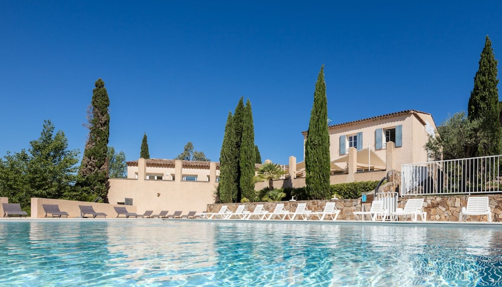 Pool - Garden & City Les Bastides de Grimaud