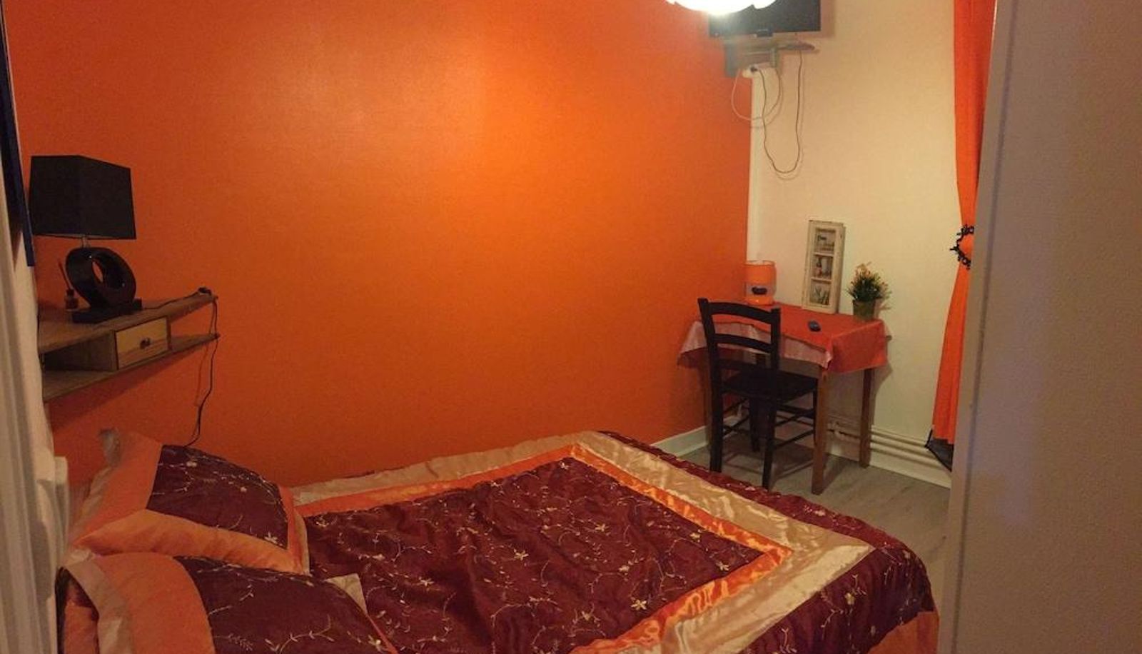Standaardkamer - Hotel restaurant du chemin de fer