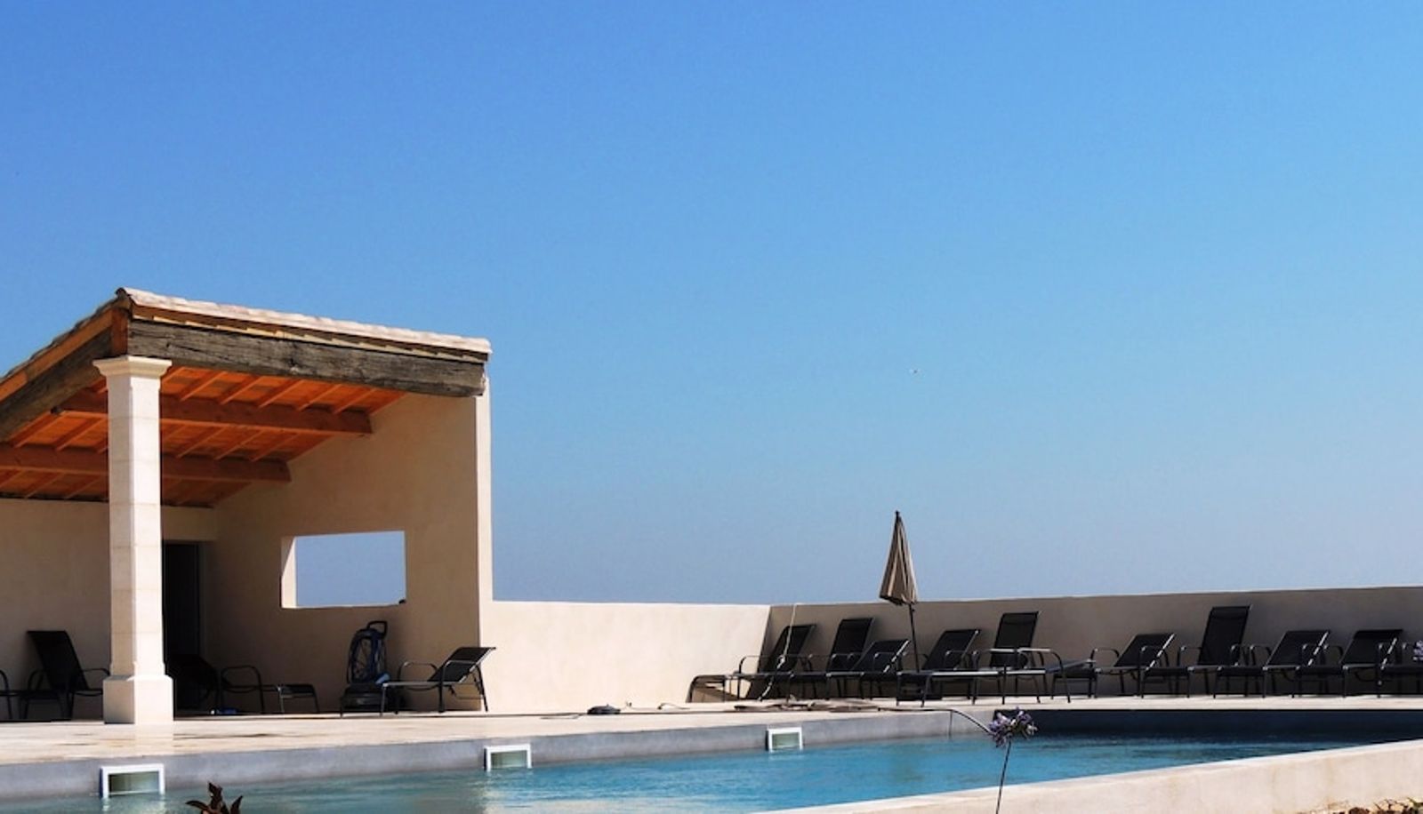 Piscine - Le Domaine de la Mandoune