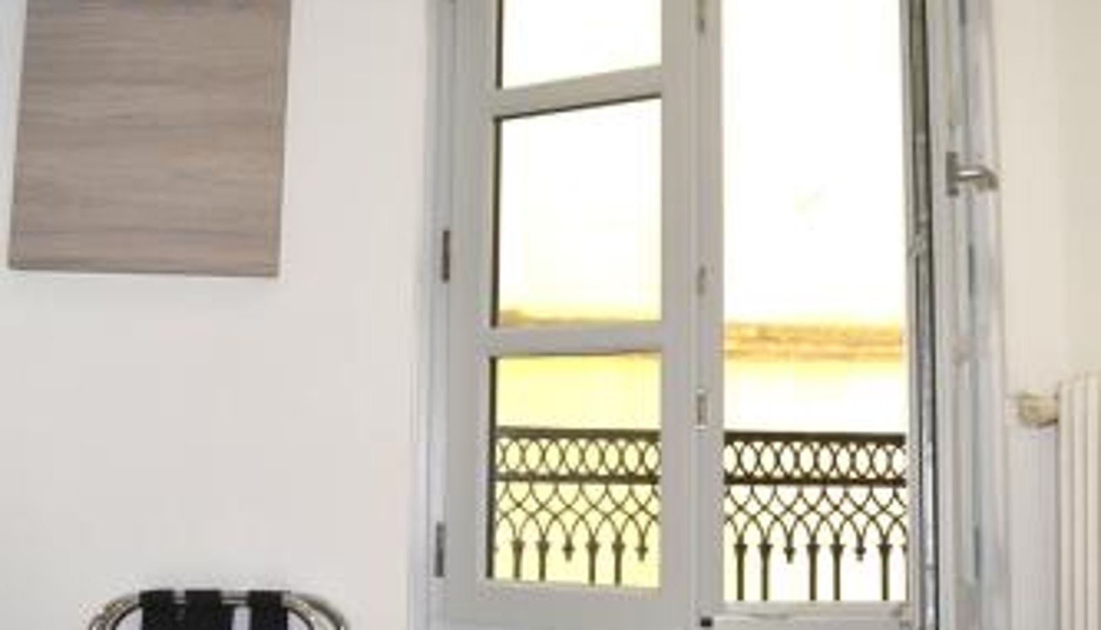 Habitación - Hôtel Concorde - Centre ville de Nimes
