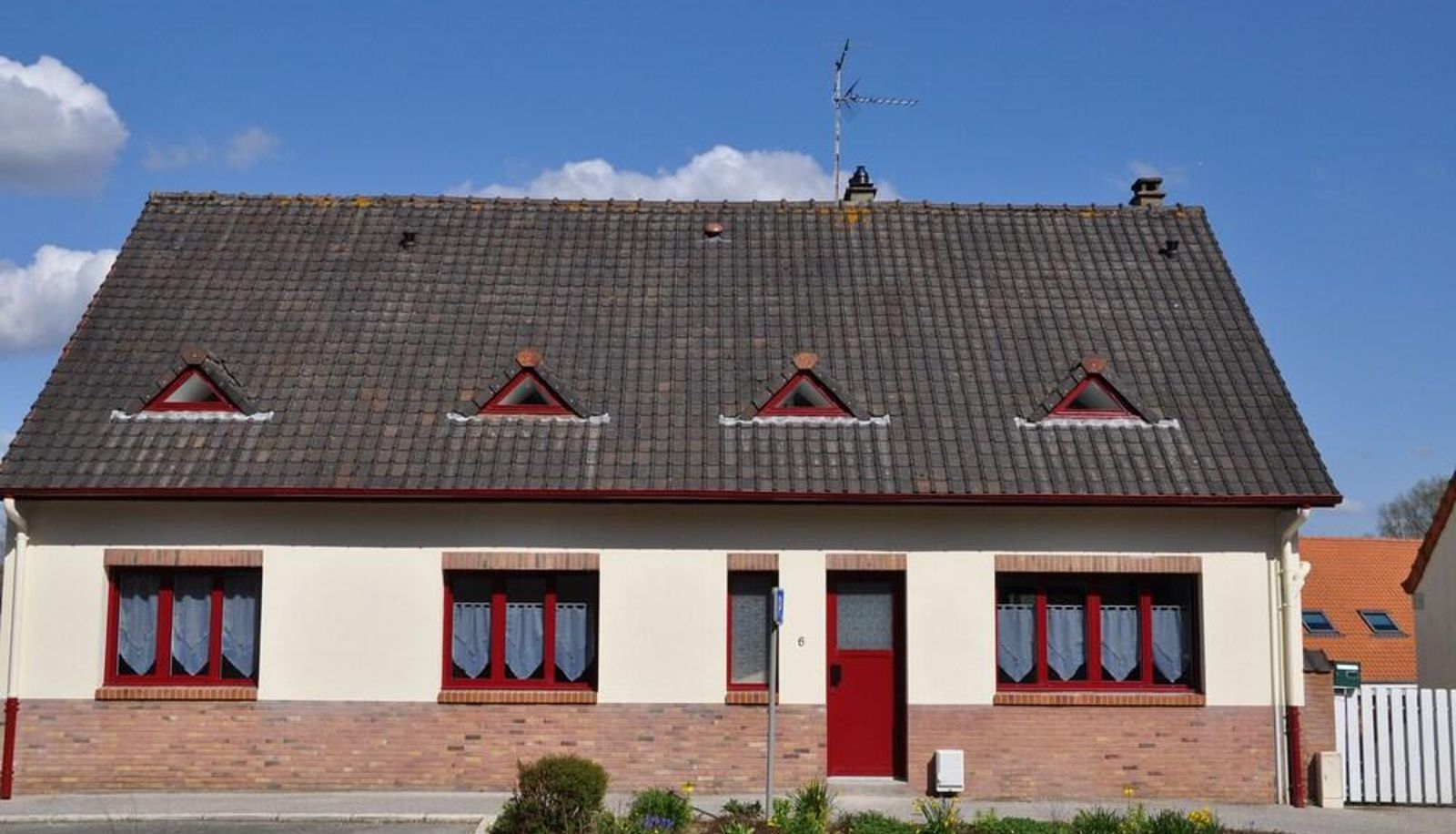 Extérieur de l'hôtel - Le Nid de Val'ry