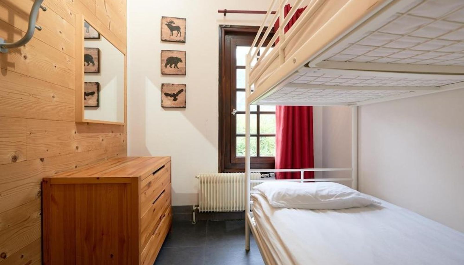 Budget room (single) - Chamonix Lodge