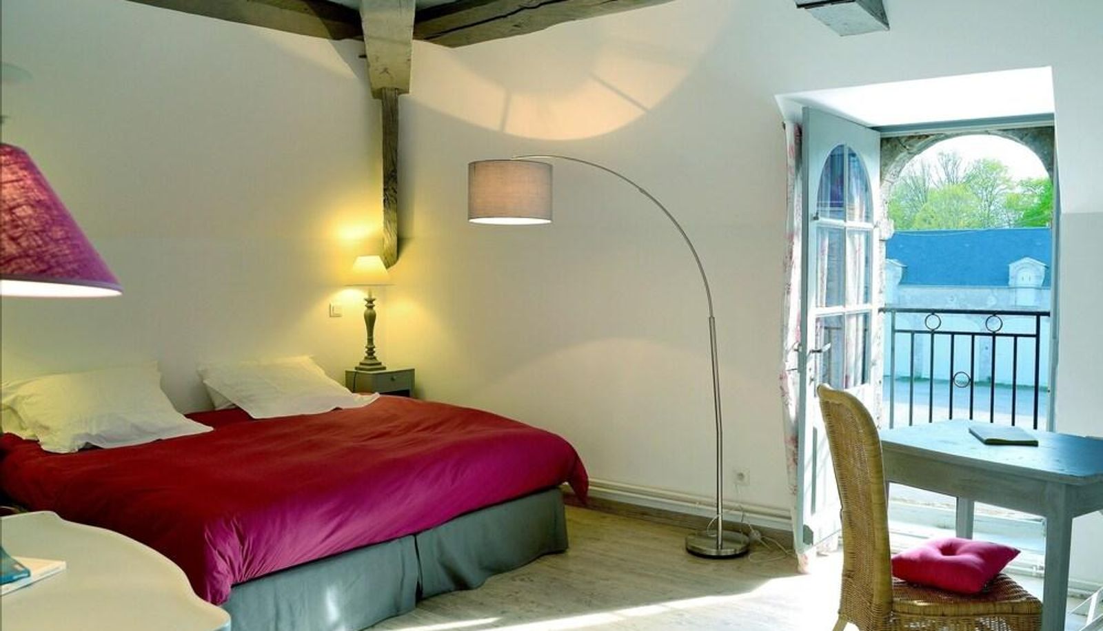 Apartment - Chateau La Touanne