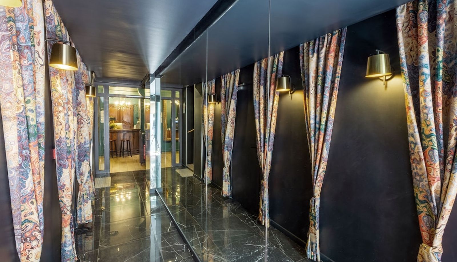 Lobby - HOTEL MAAT ETOILE