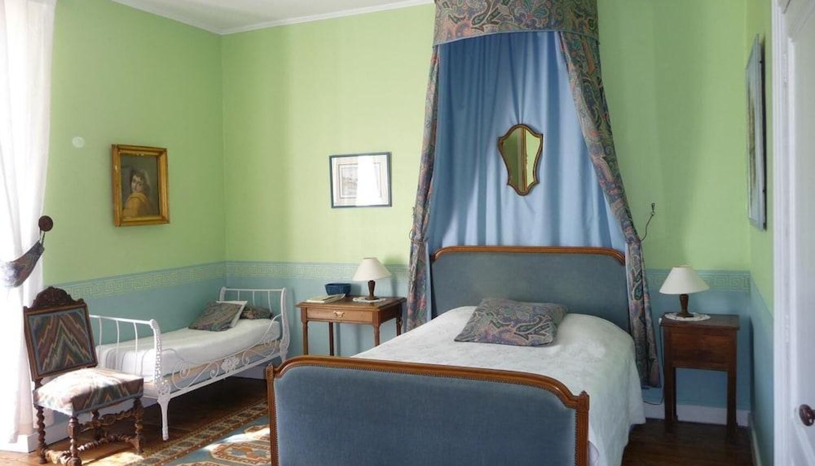 Standard room - Chambre d'hôtes Château de la Tillade
