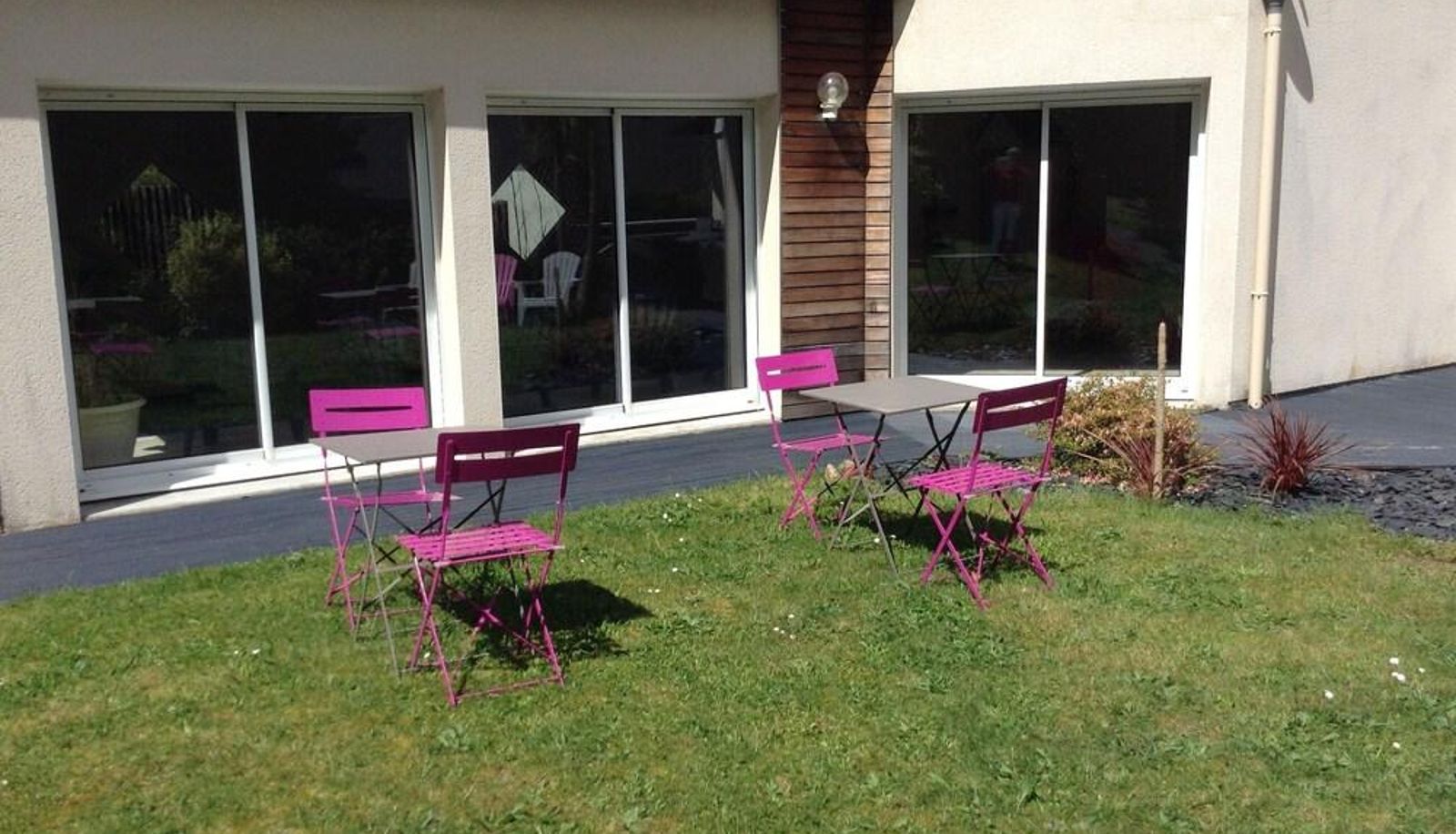 Buitenruimte van het hotel - Les Chambres D'hôtes du Golf