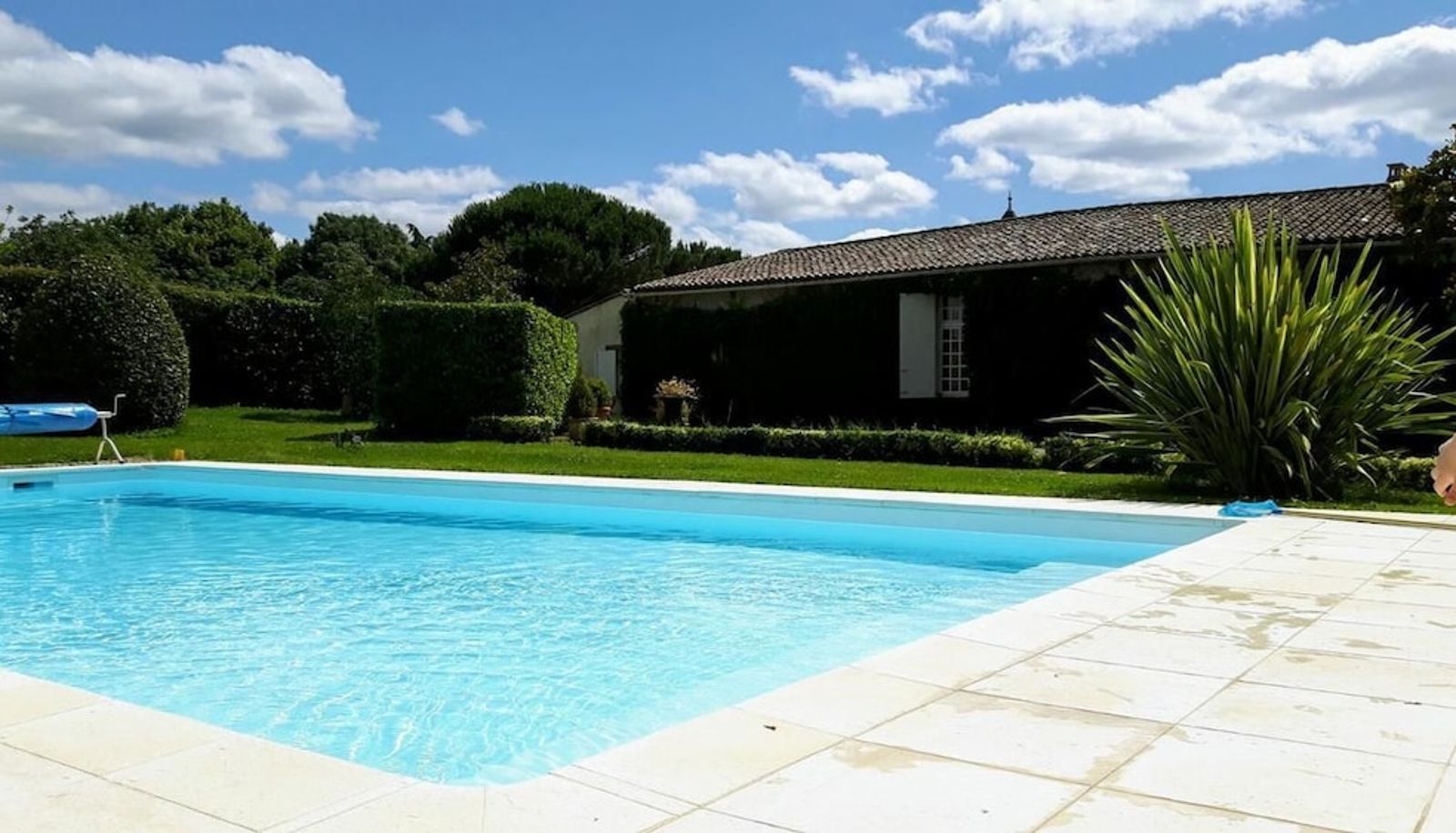 Pool - La Jouissière