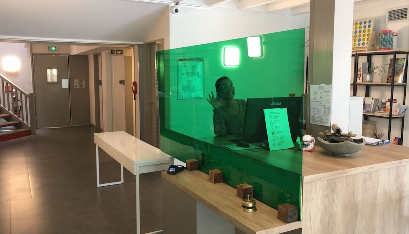 Reception - Halt Hotel