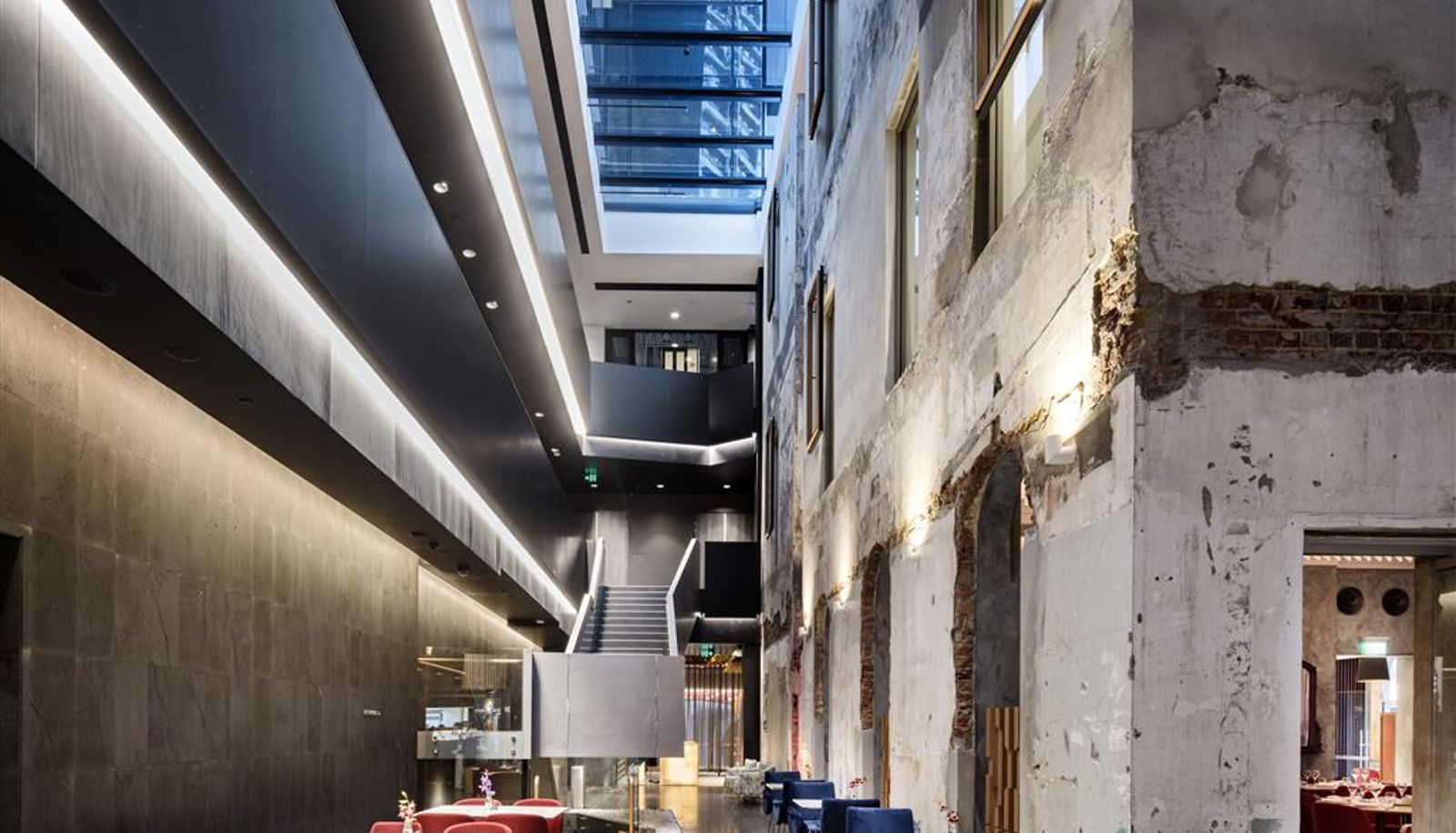 Info - The Melbourne Hotel