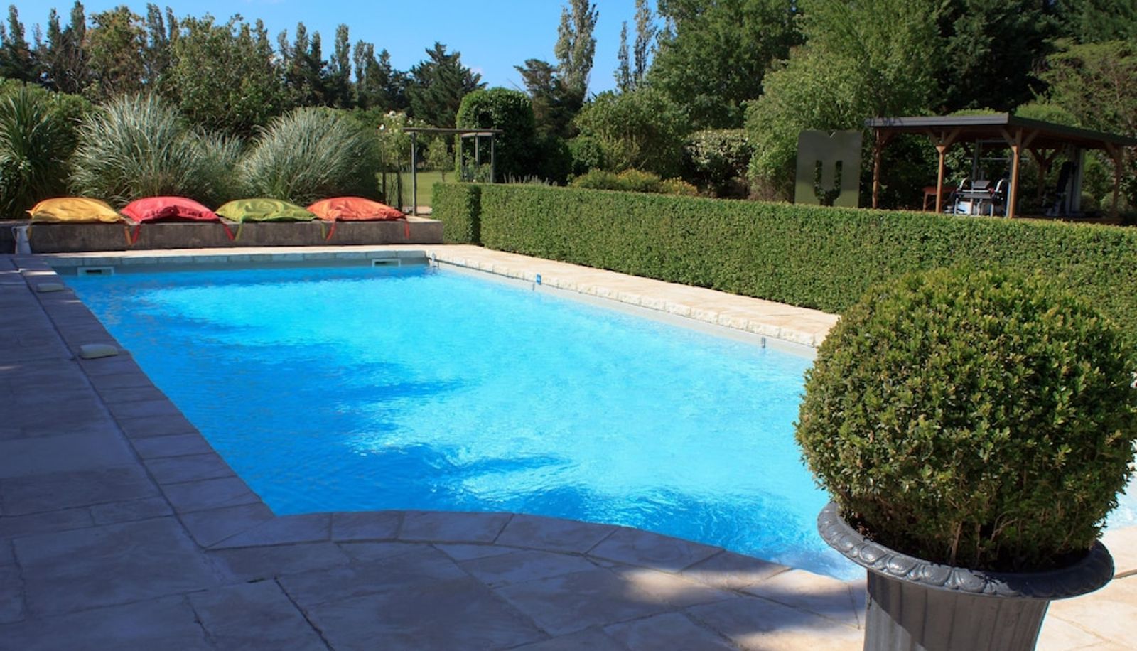 Zwembad - Le Domaine des Carmes & Spa