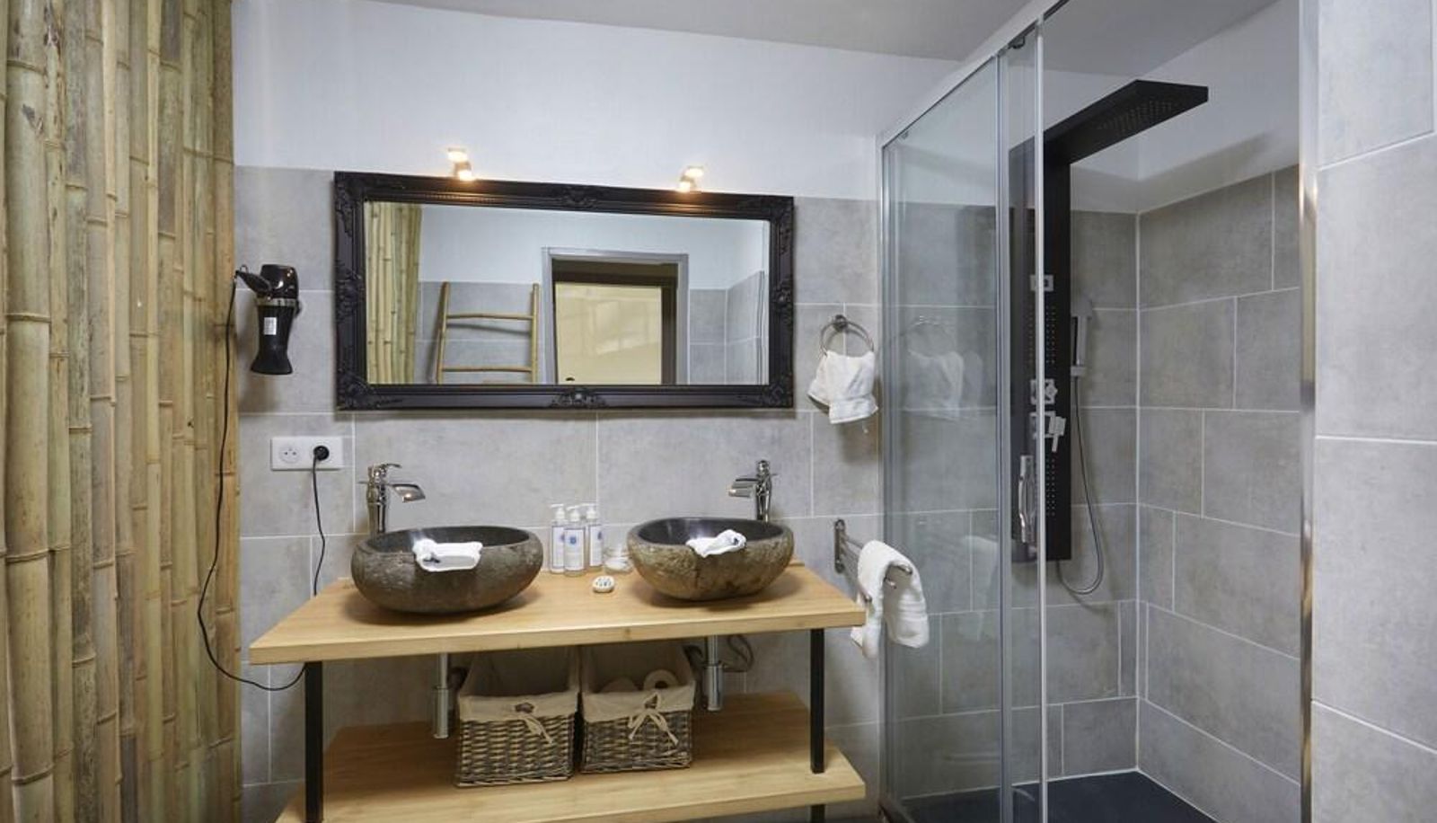 Superior room (double) - Domaine de Bersaillin