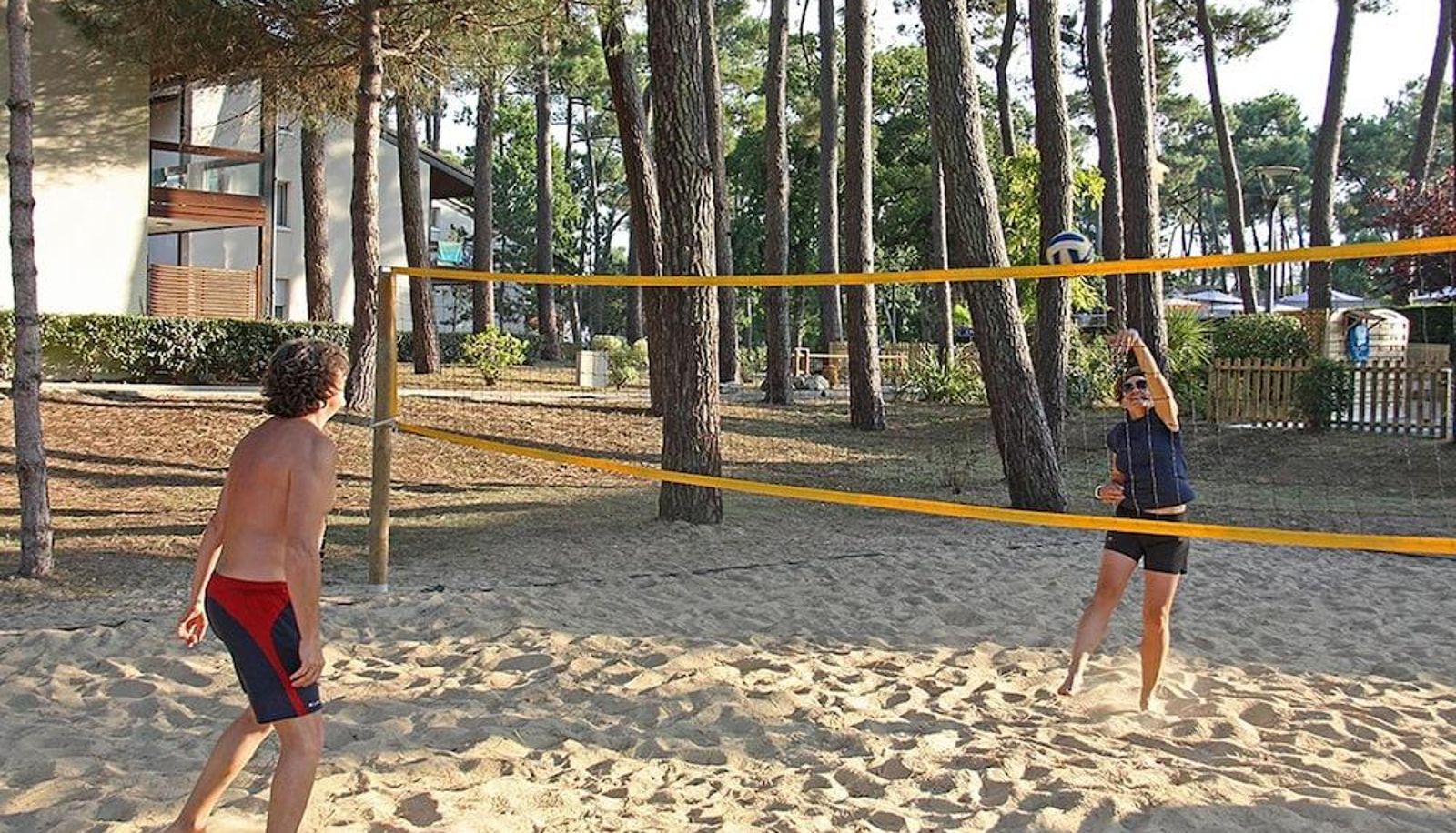 Installations sportives - Azureva Ronce Les Bains