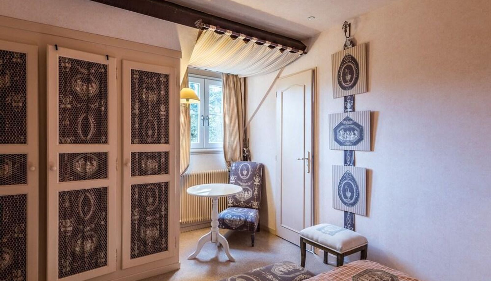 Apartment - Château de Buros