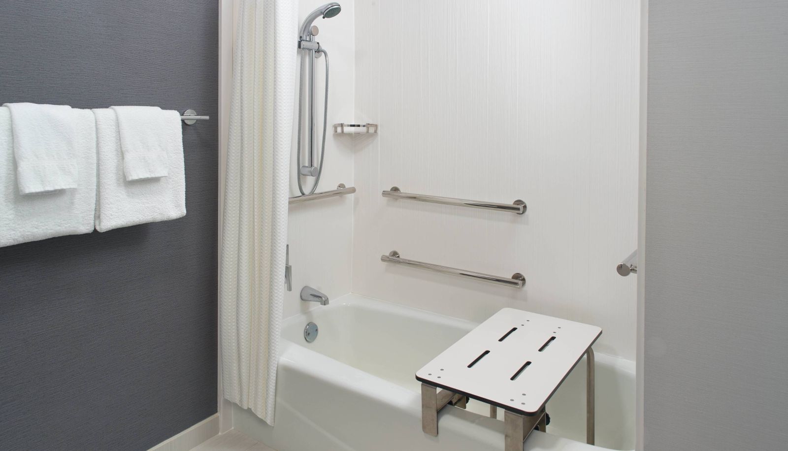 Zimmer - Courtyard by Marriott Raleigh Midtown
