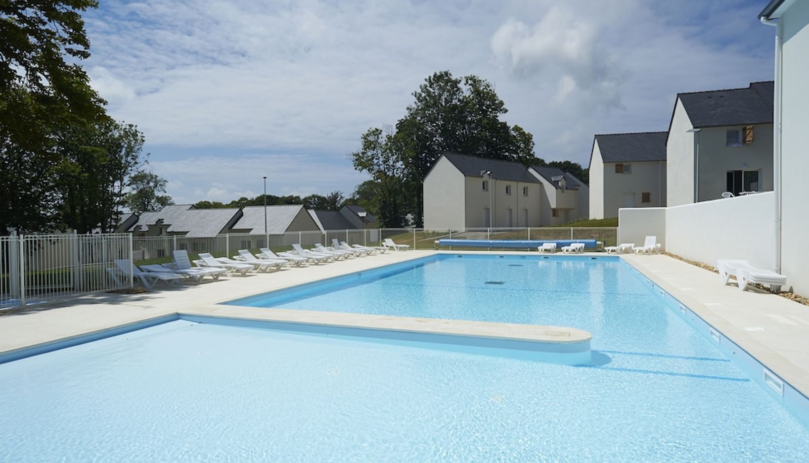 Pool - Terres de France - Le Domaine de la Baie