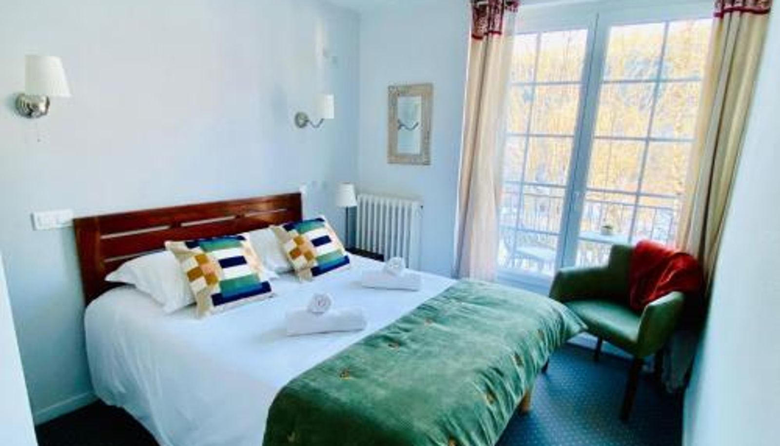 Info - Hôtel Restaurant du Plomb du Cantal