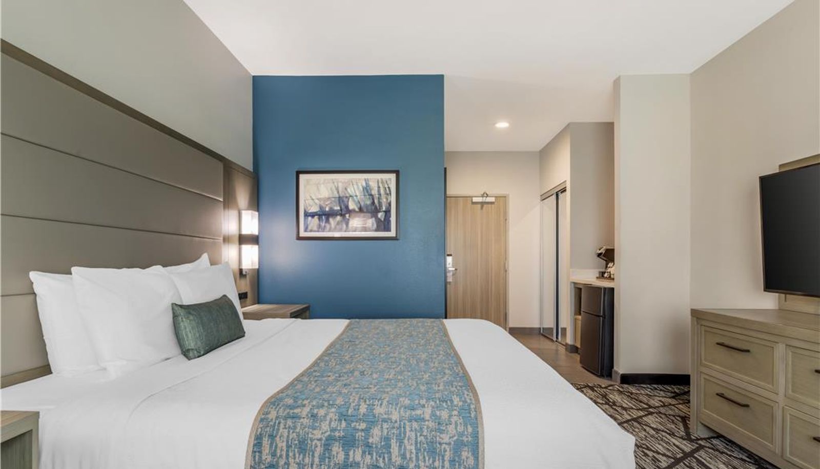 Zimmer - Best Western Plus Mid County