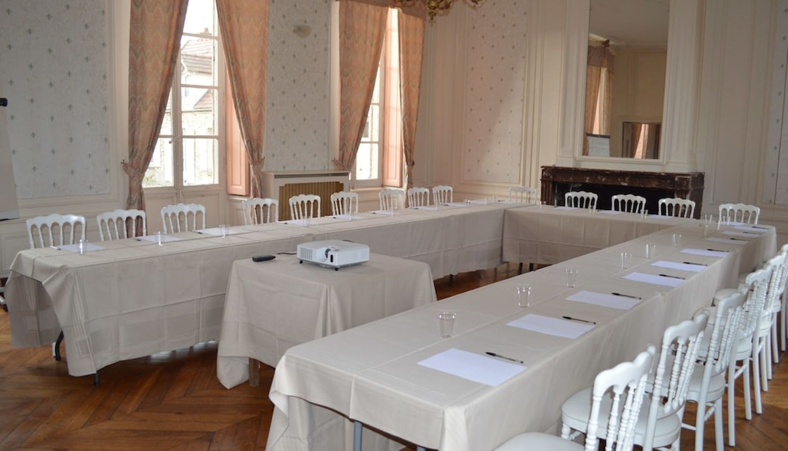 Sala na spotkanie - Le Domaine d'Euclide
