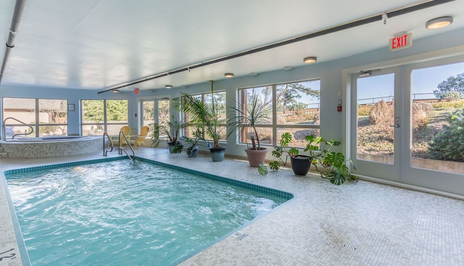 Pool - Mayne Island Resort