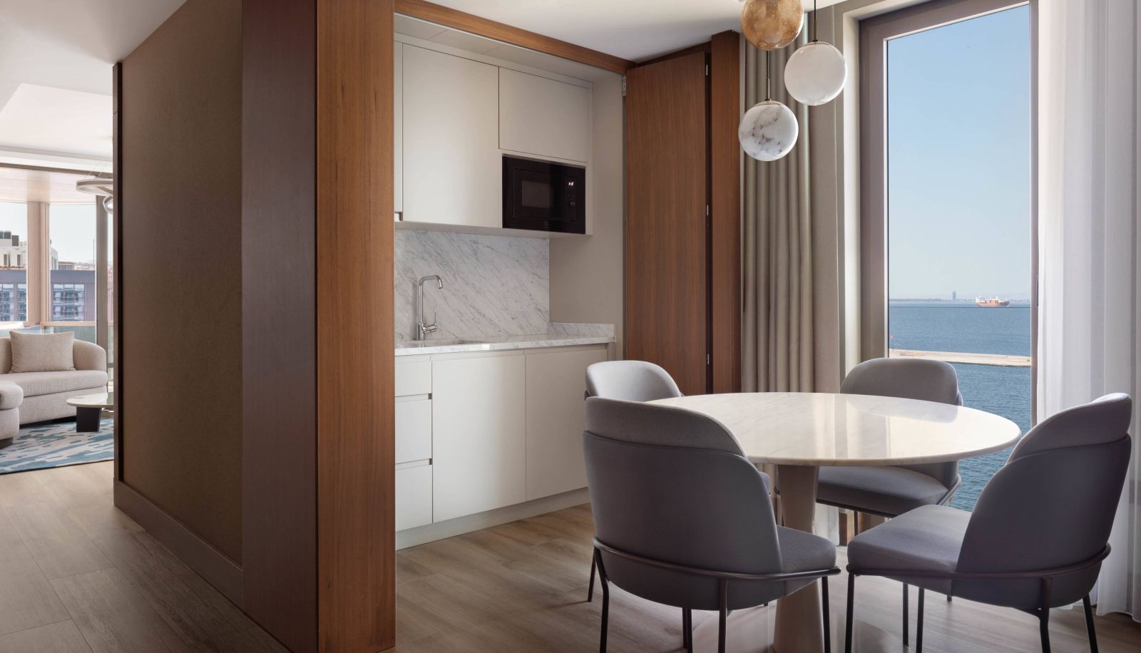 Kamer - Izmir Marriott Hotel