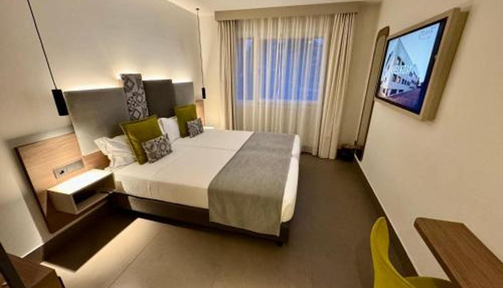 Room - Urban A+++ Hotel