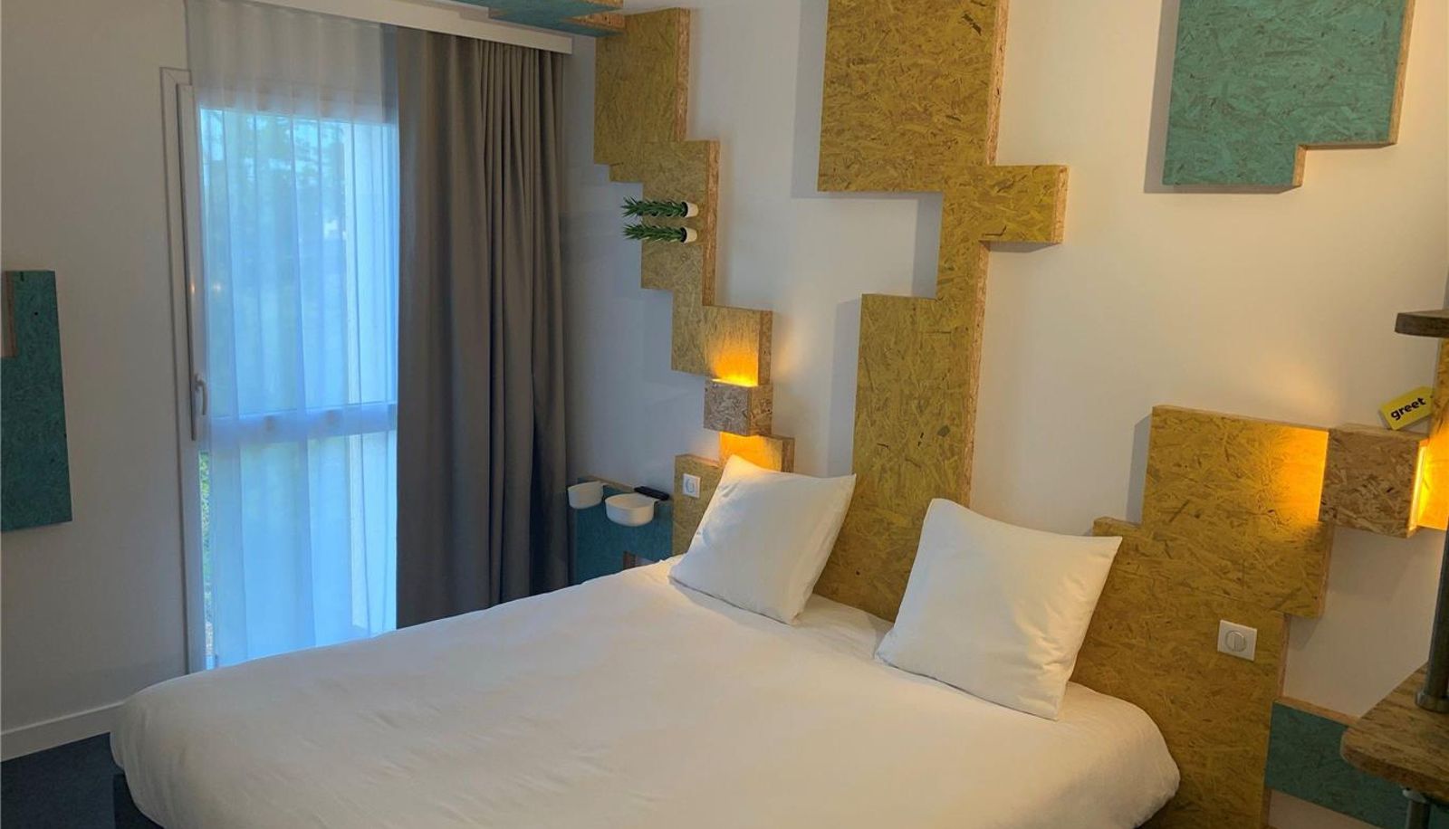 Zimmer - greet Hotel Rennes Pacé