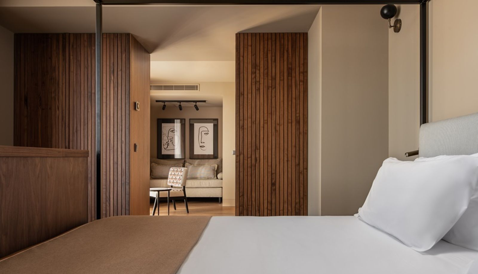 Info - DORMA ESSENZIA PORTO