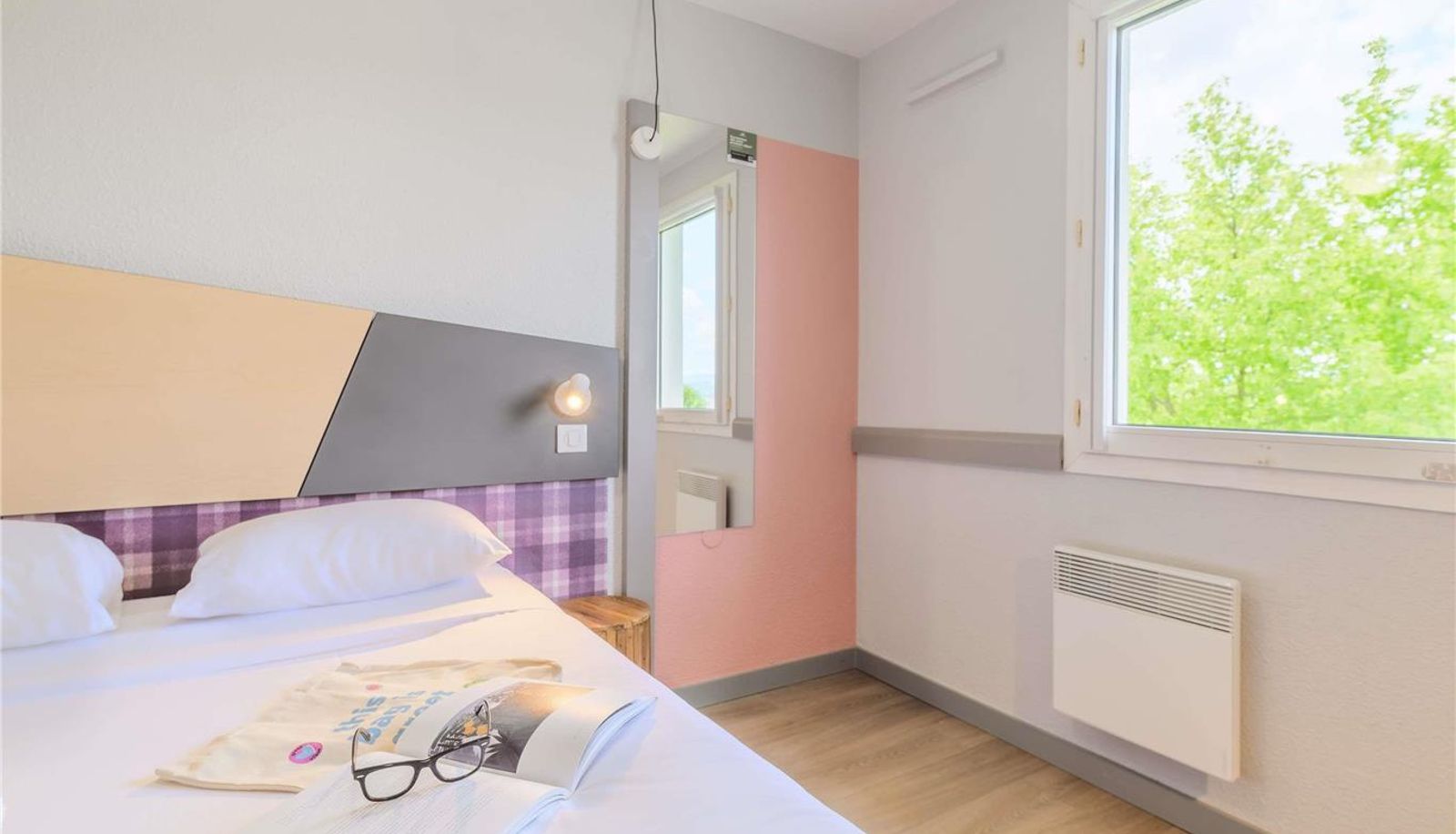 Habitación - greet hotel Annecy Cran Gevrier