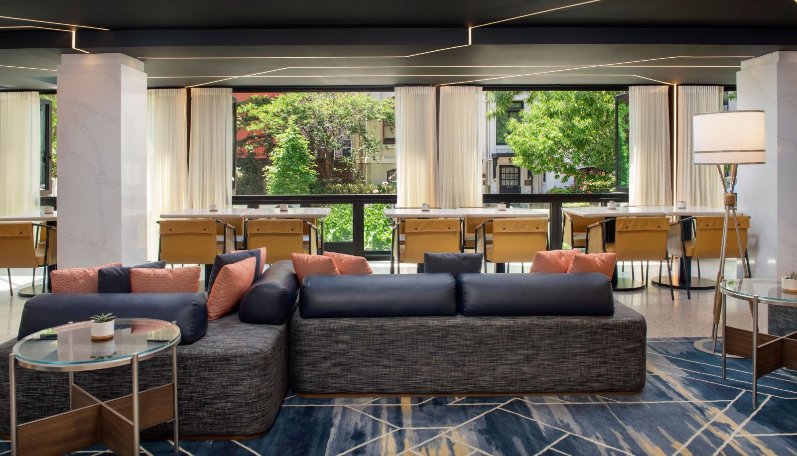 Hall - Courtyard by Marriott Washington DC Dupont Circle