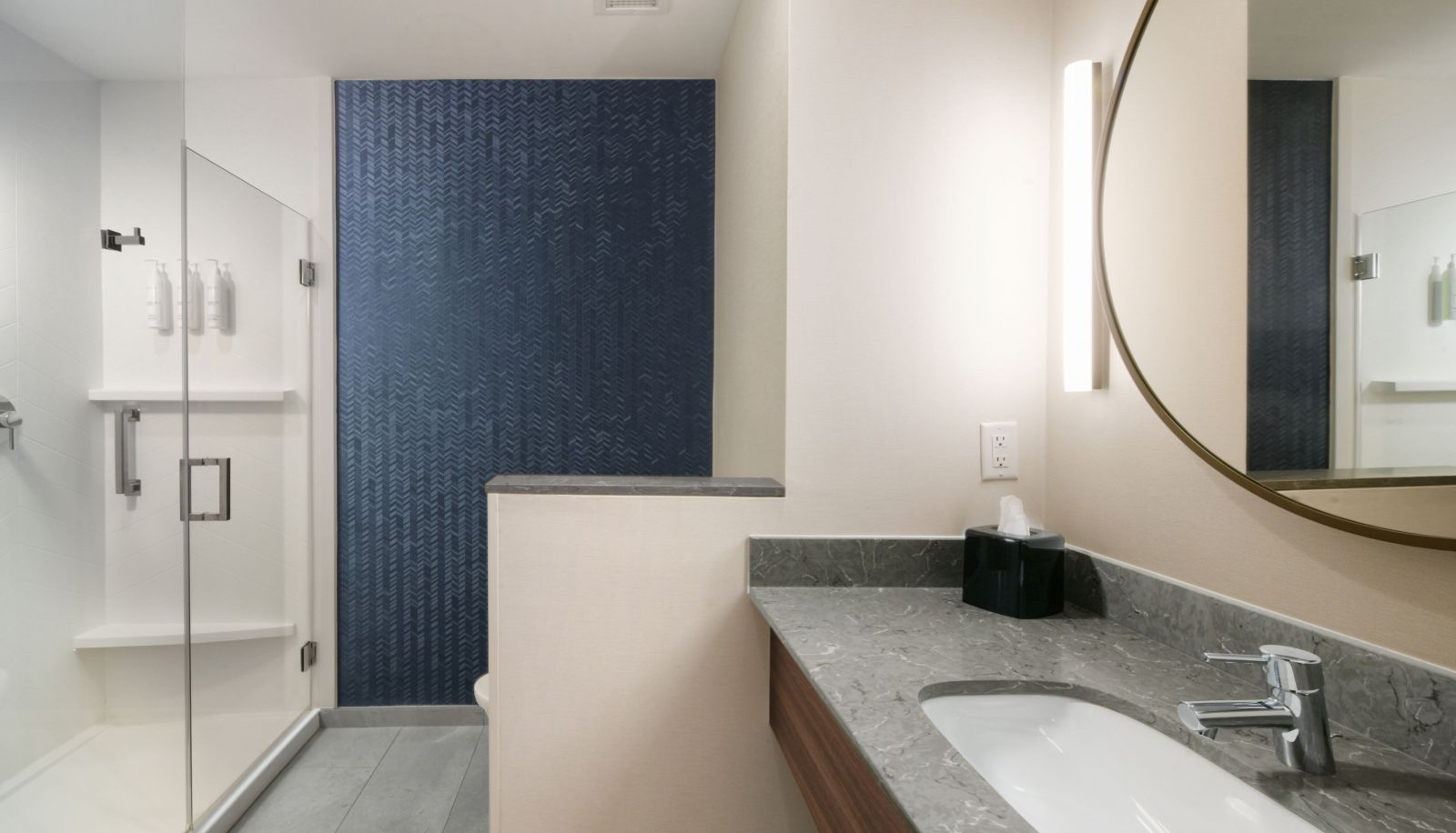 Zimmer - Fairfield by Marriott Inn and Suites Dallas East