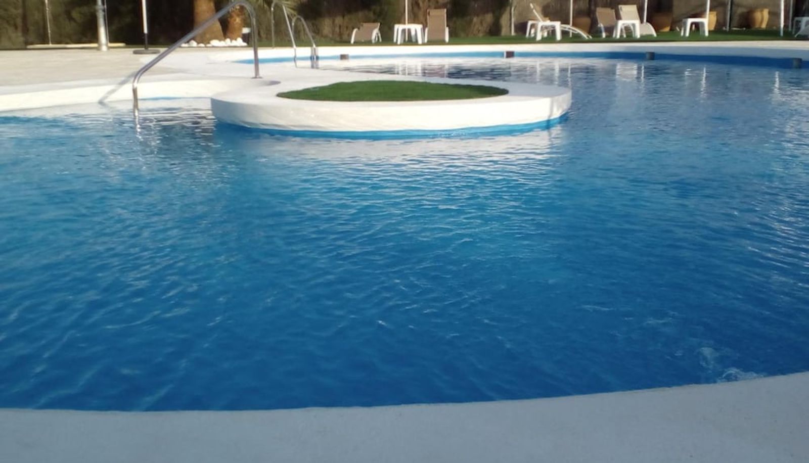 Piscina - Avent Verahotel