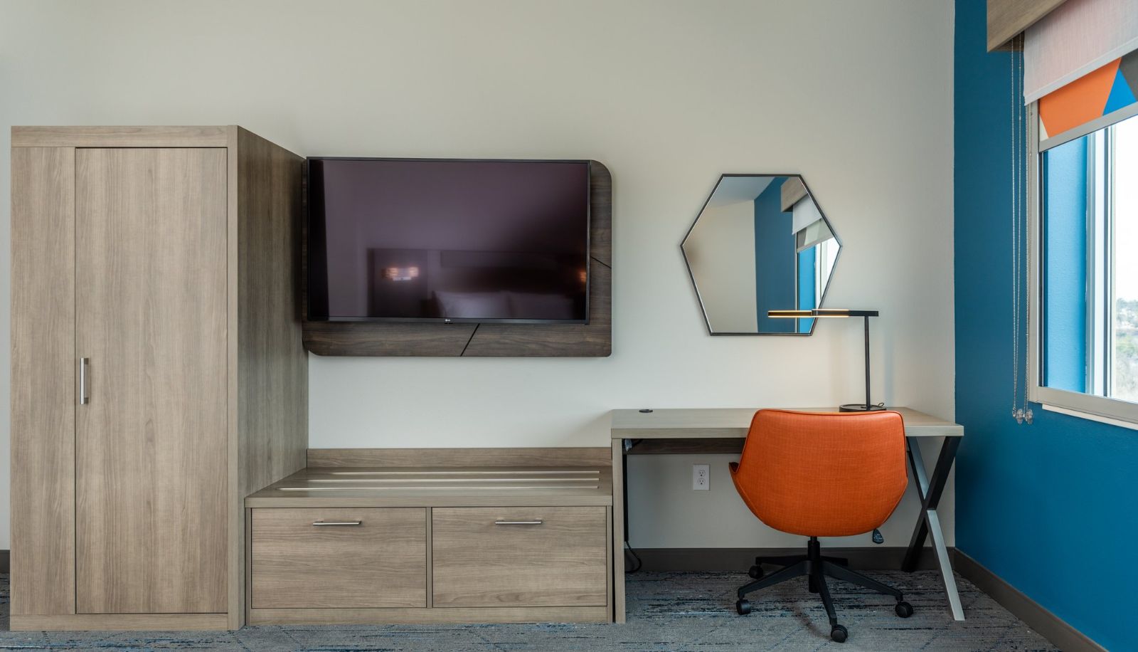 Zimmer - Holiday Inn Express & Suites CHARLOTTESVILLE by IHG