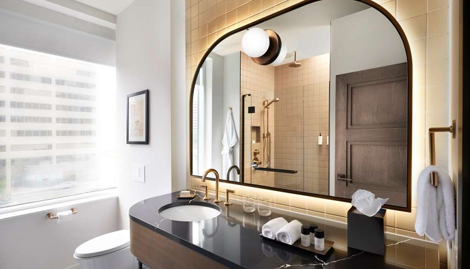 Chambre - The Westley Calgary Downtown Tapestry Collection by Hilton