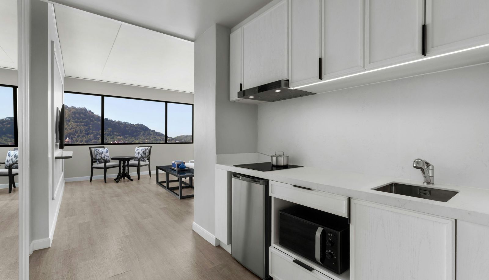 Room - Courtyard by Marriott Phuket Town