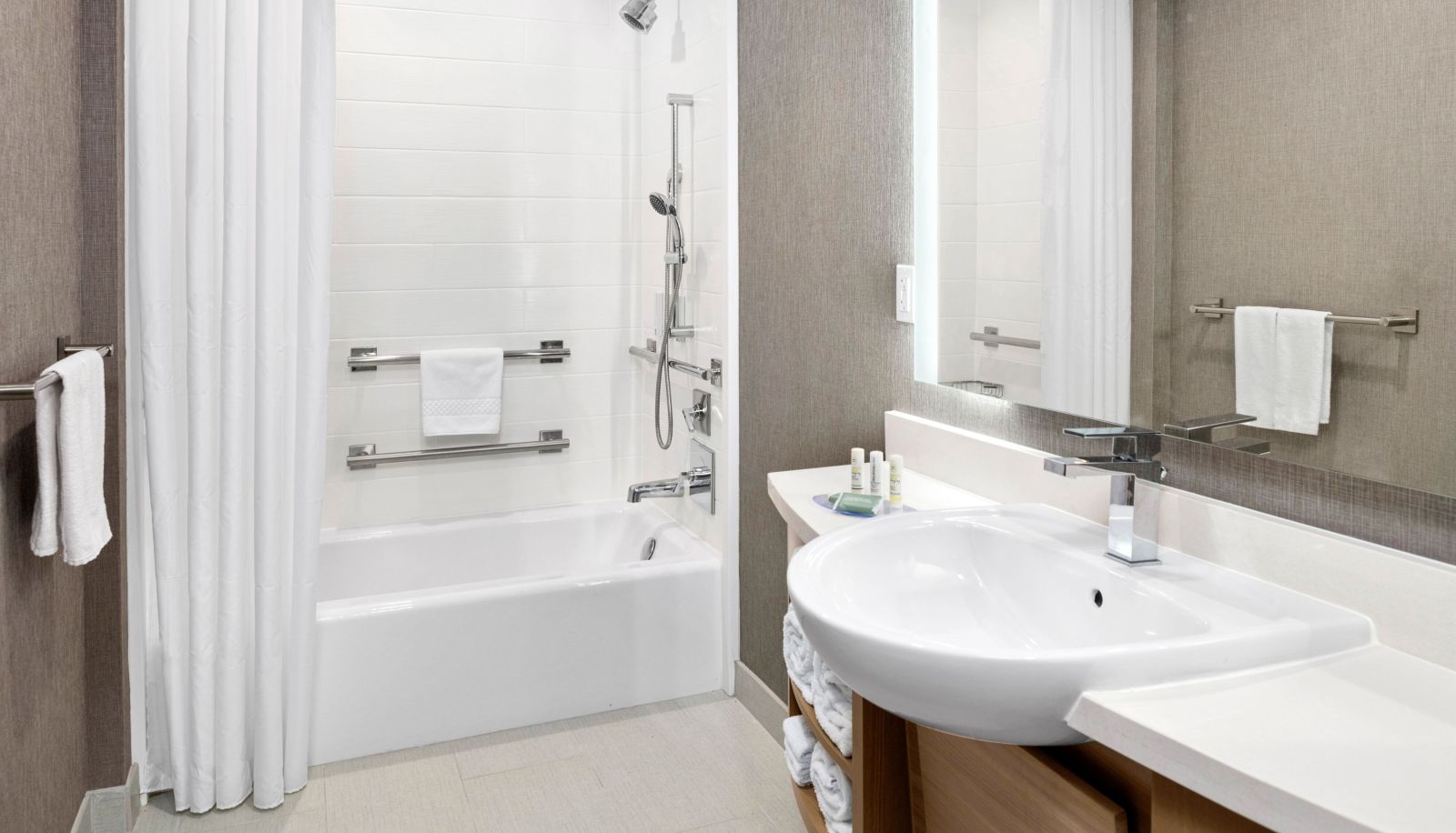 Zimmer - SpringHill Suites by Marriott Riverside Redlands