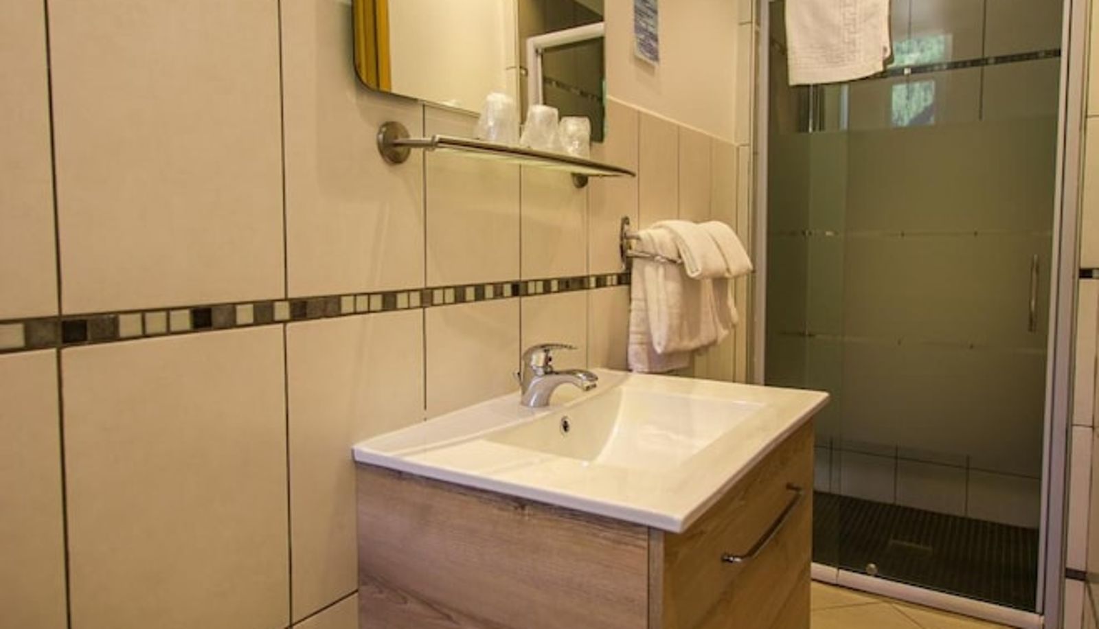 Badezimmer - Hôtel Castillan