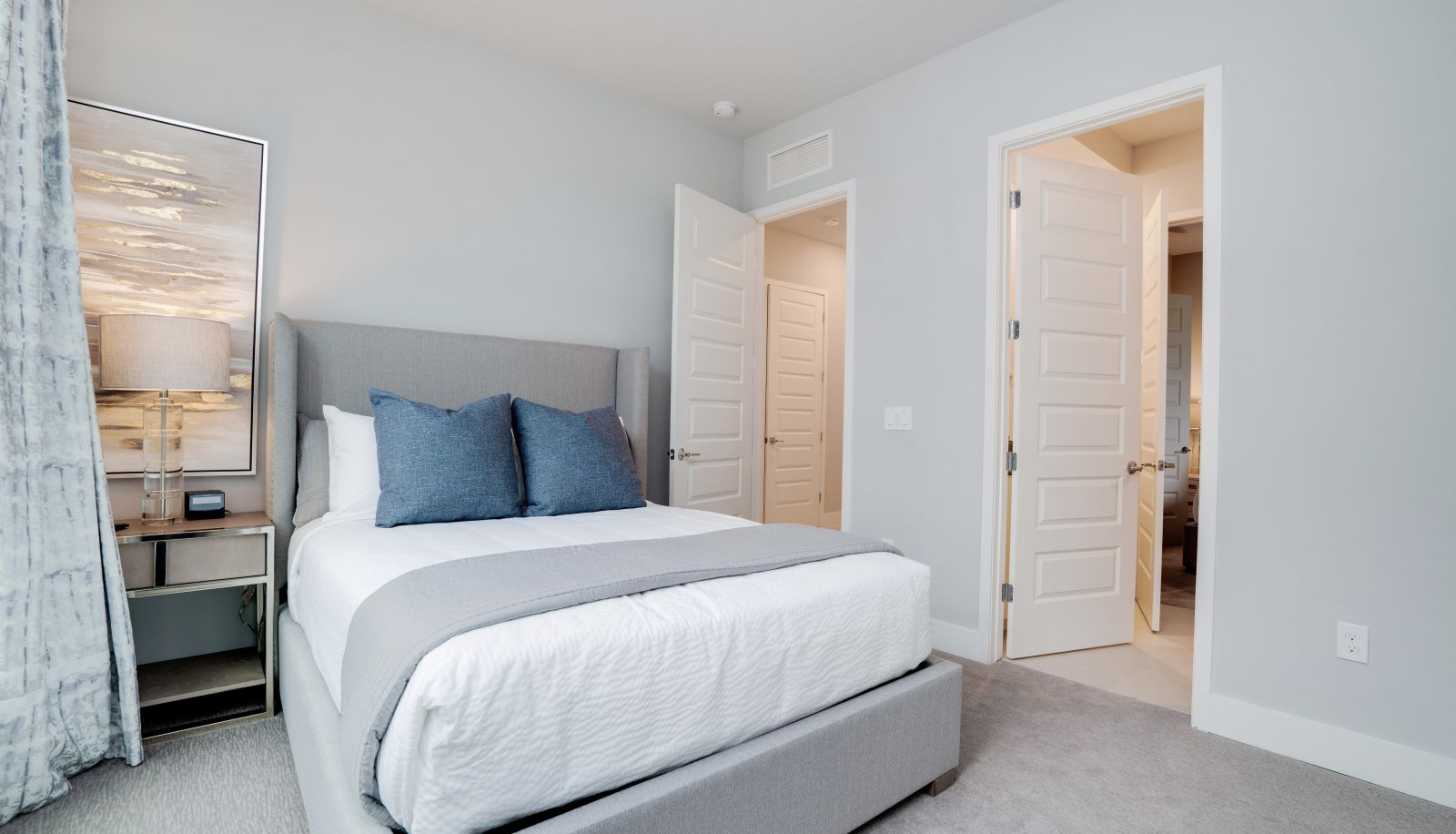 Camera - Spectrum Resort Villas Orlando and Waterparks