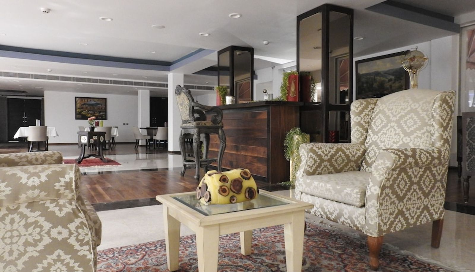 Hall - Renest Dunsvirk Court Mussoorie