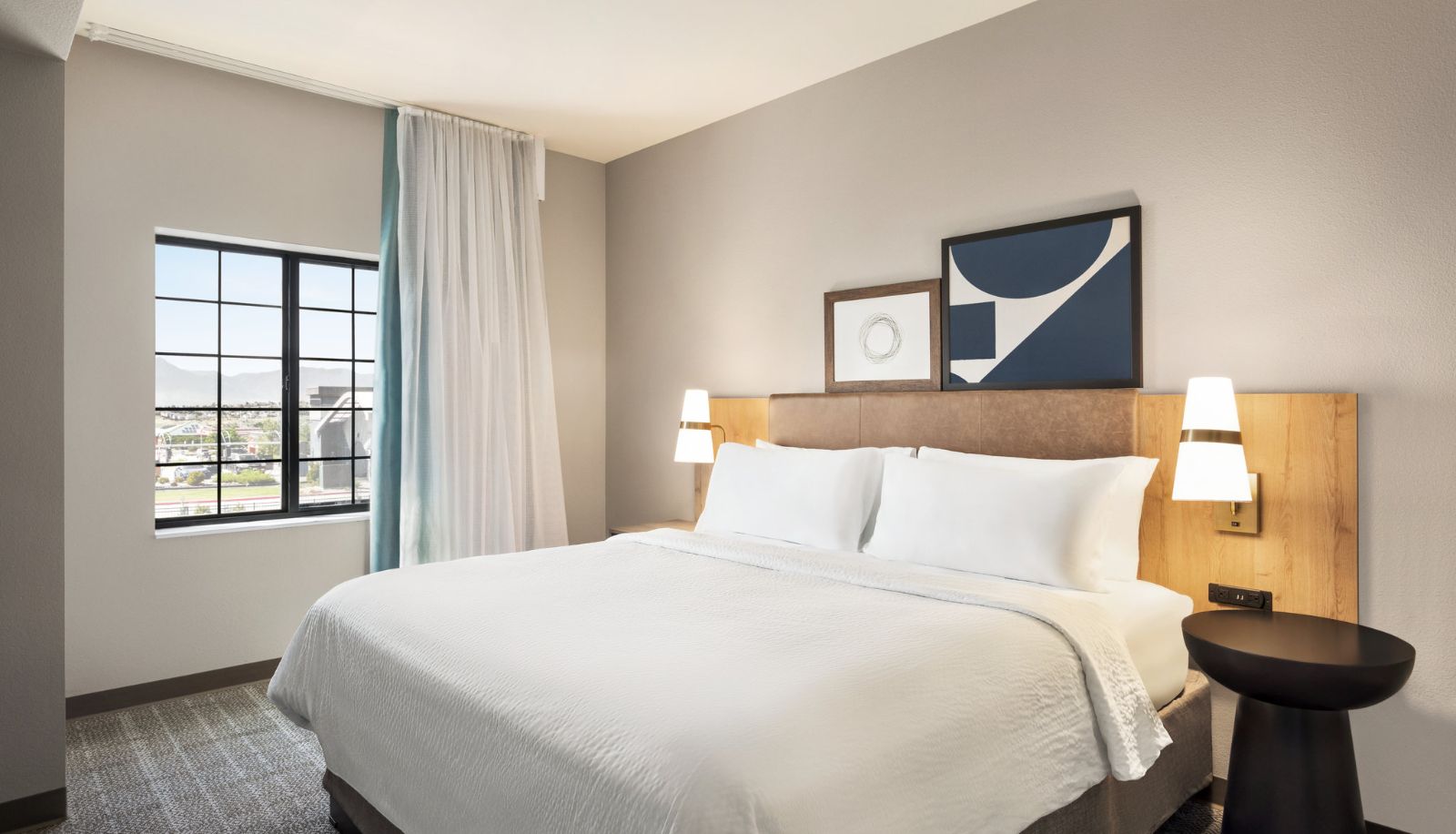 Camera - Staybridge Suites COLORADO SPRINGS NE - POWERS by IHG