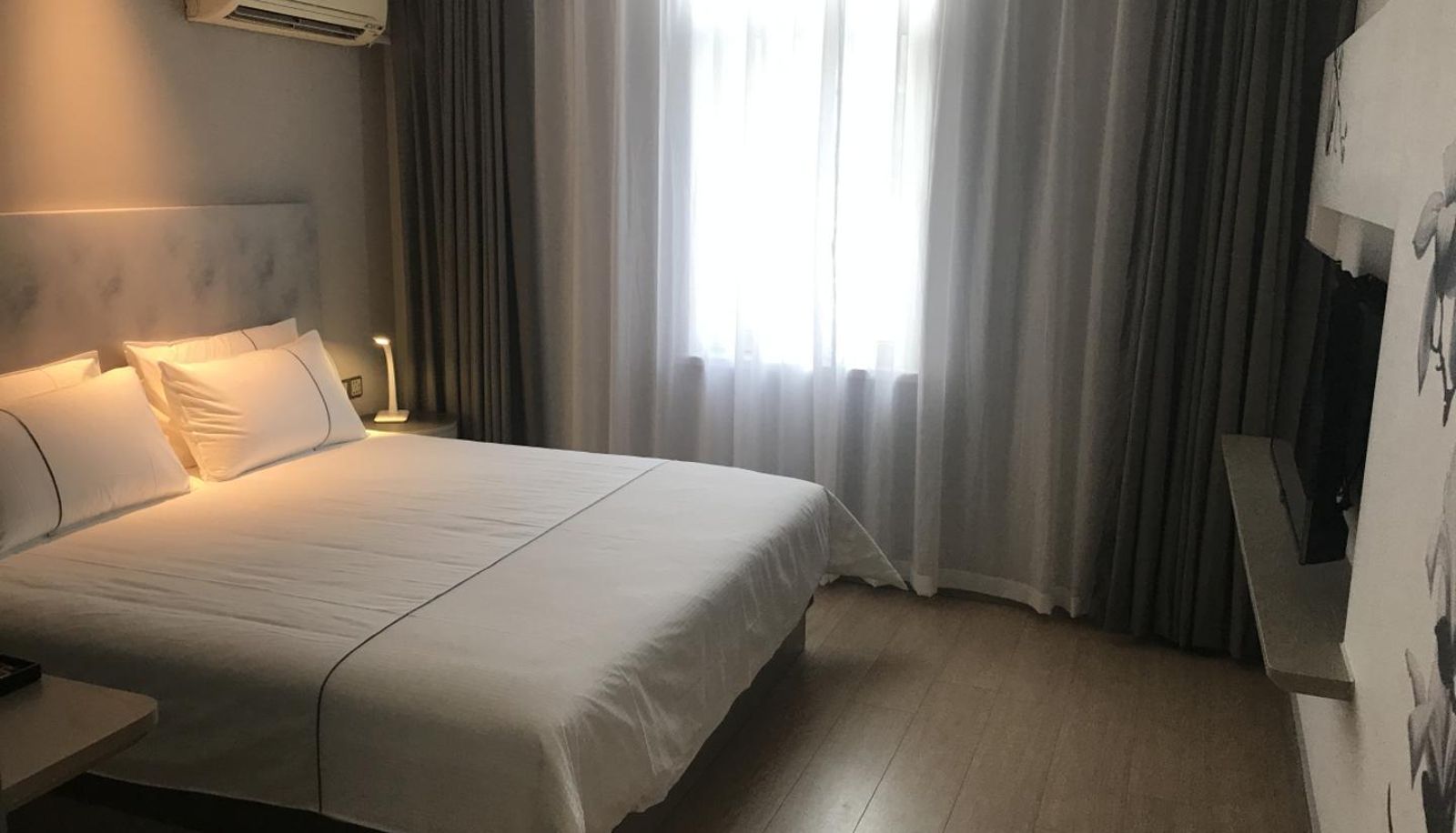 Zimmer - Baiyulan Hotel (Beijing West Railway Station Wanzi Subway Station Branch)