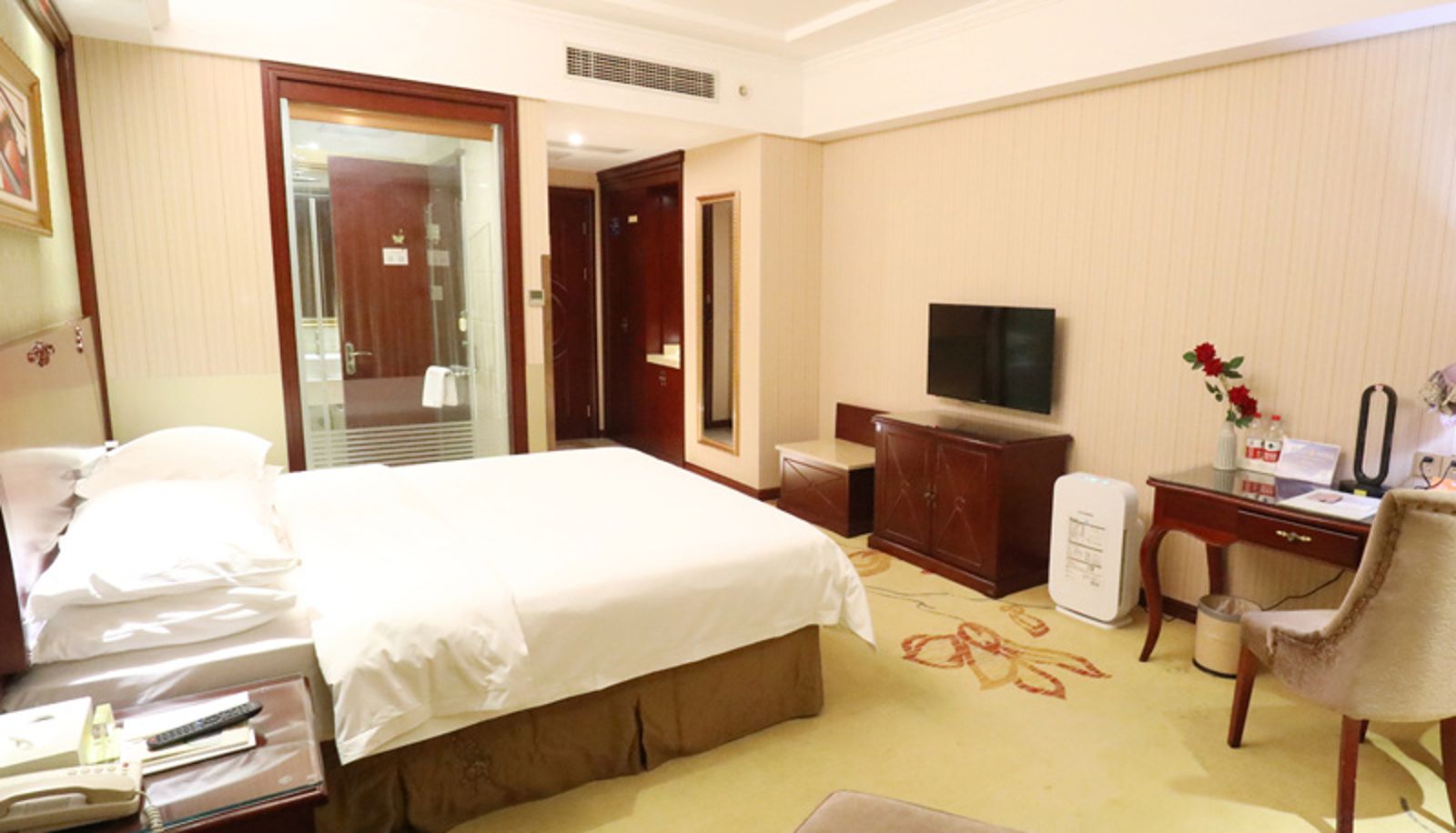Zimmer - Vienna Hotel (Yancheng Sheyang Jiefang Road Hotel)