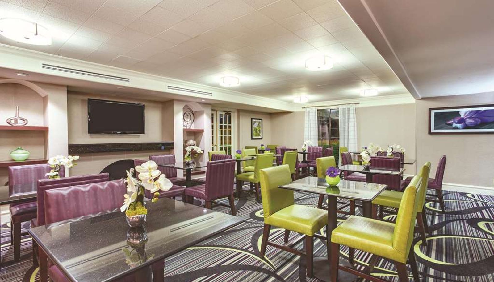 Restaurant - Days Inn by Wyndham Gainesville University I-75