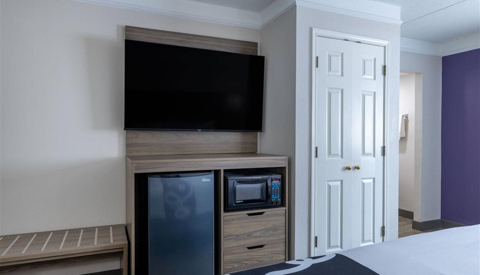 Zimmer - La Quinta Inn by Wyndham Kansas City Lenexa
