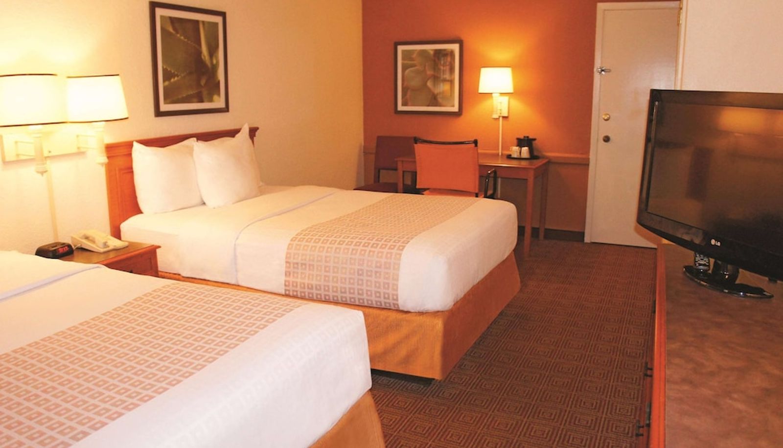 Standard room - Red Roof Inn San Antonio - South Park